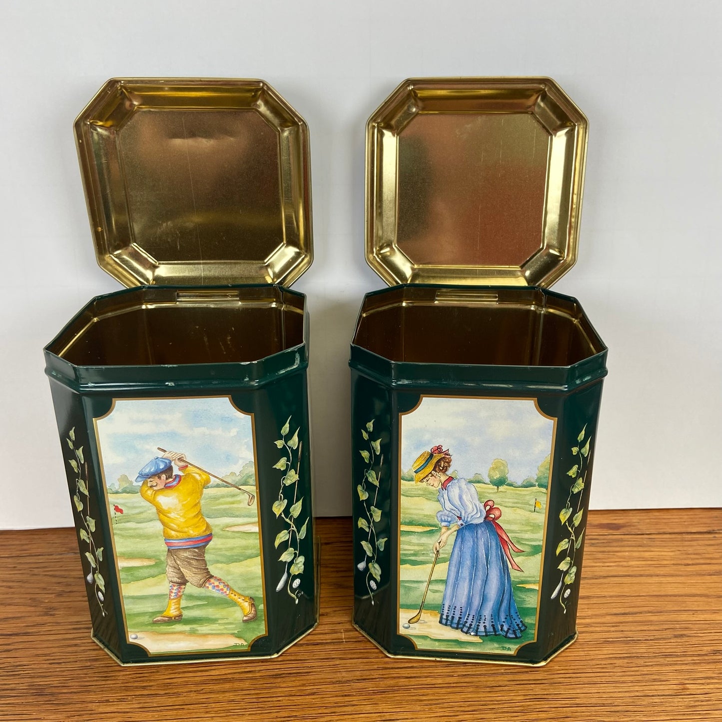 2 vintage blikken golf