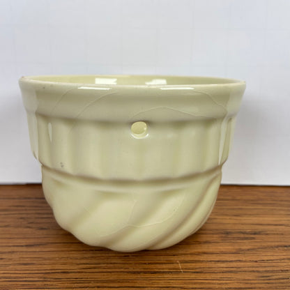 Vintage lichtgele puddingvorm