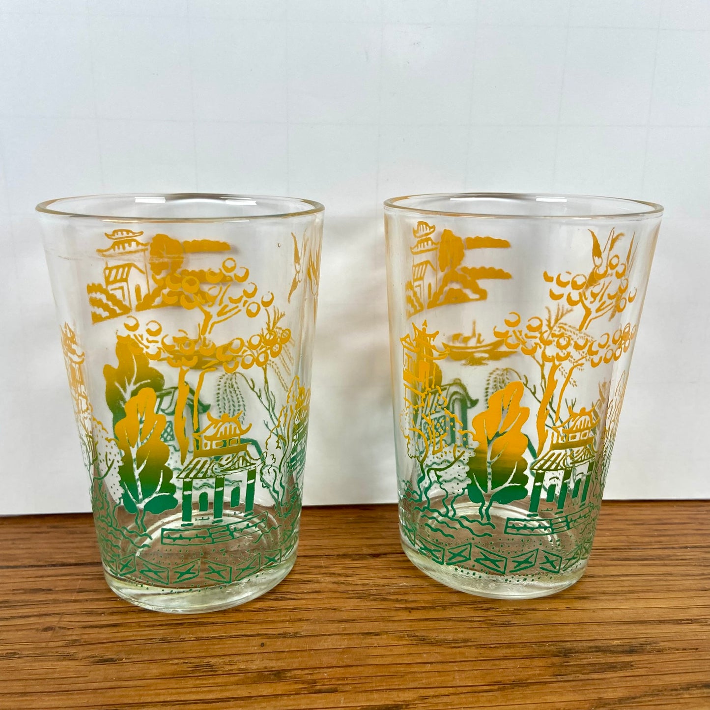 2 kleine vintage glaasjes