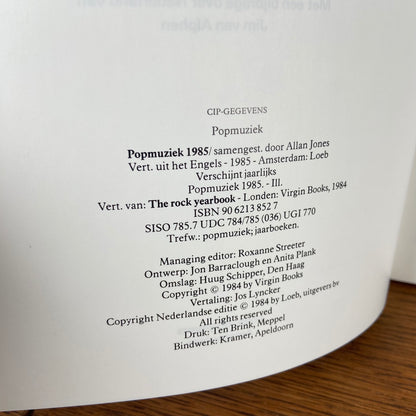 Boek Popmuziek jaarboek 1985
