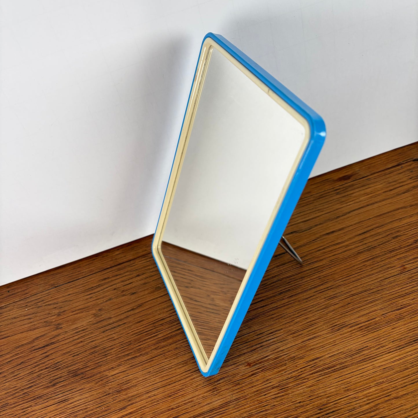 Vintage spiegeltje staand blauw