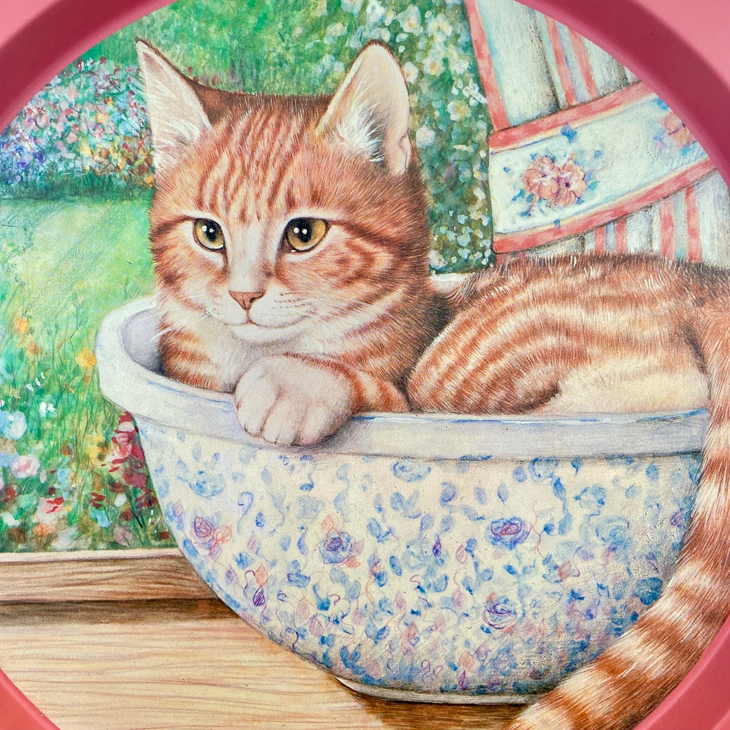 Roze dienblad kat