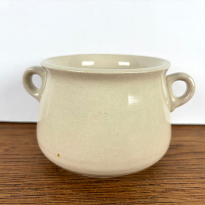 Vintage soepkom met recept uiensoep