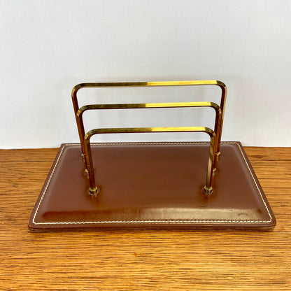 Vintage brievenhouder met leer en messing