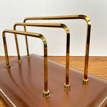 Vintage brievenhouder met leer en messing