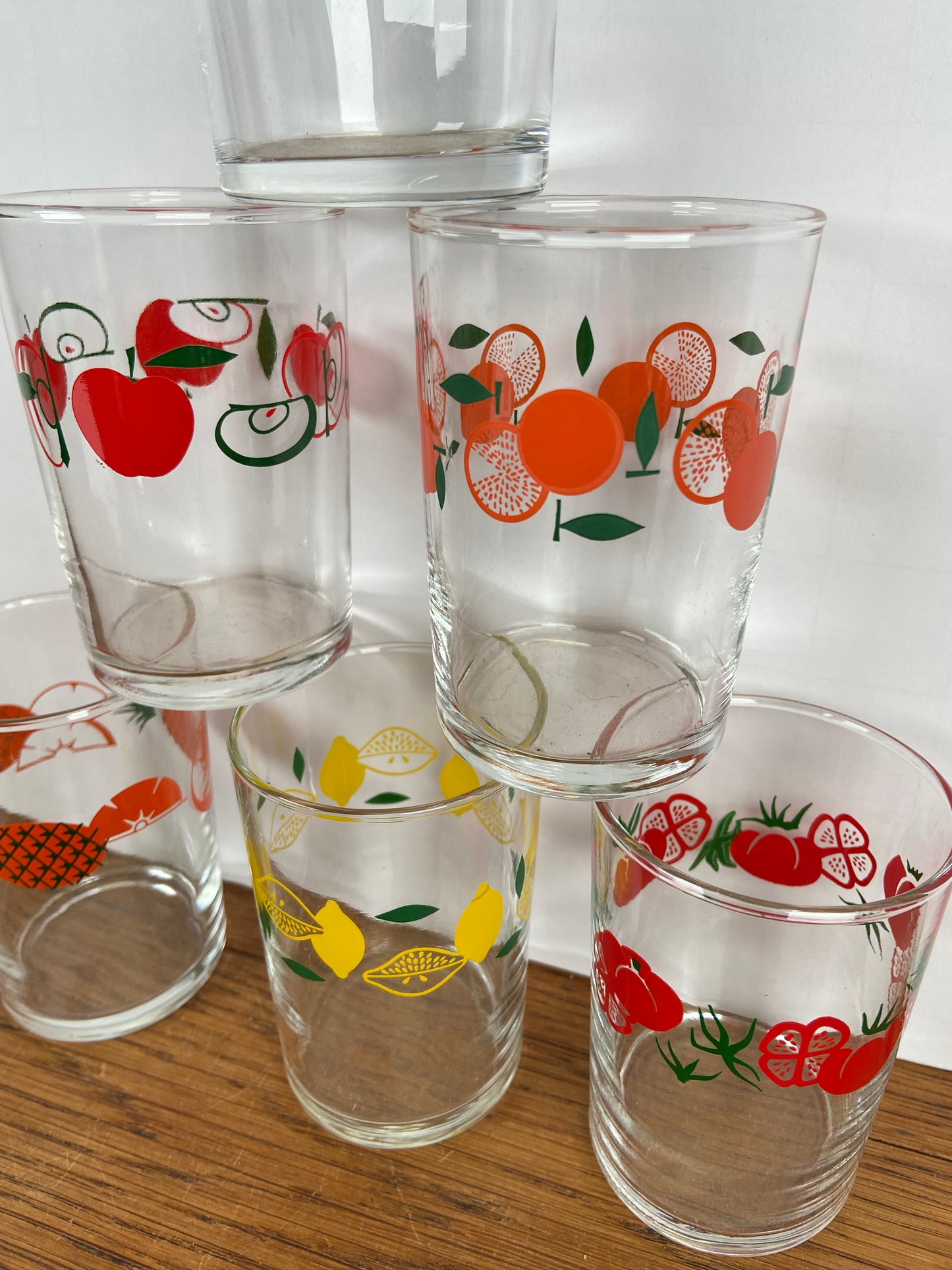 Set van 6 vintage fruitglaasjes