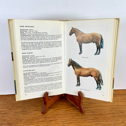 Elseviers paardengids 1976