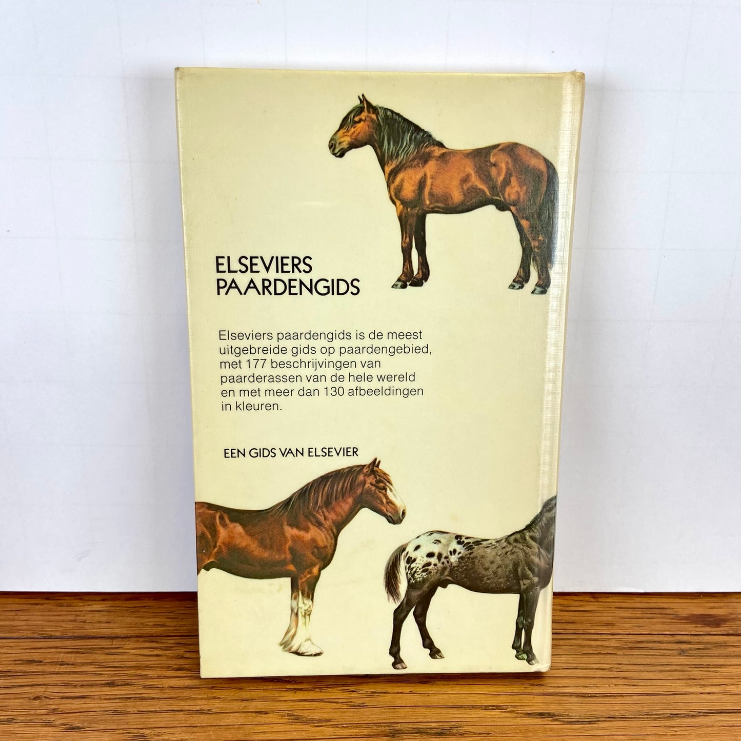 Elseviers paardengids 1976