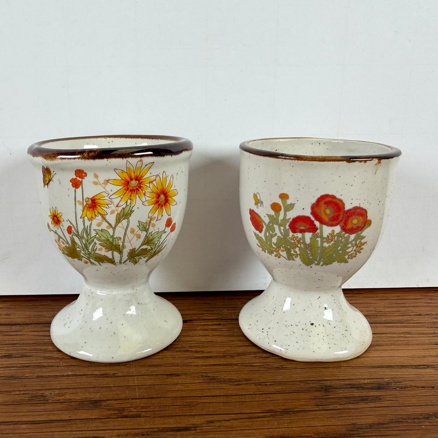 Vintage eierdopjes wilde bloemen