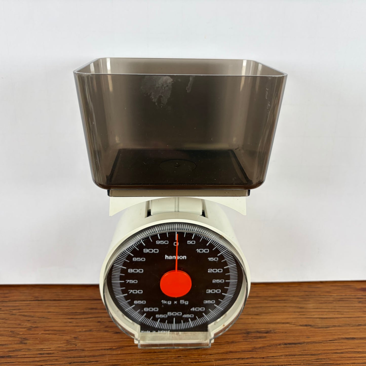 Vintage keukenweegschaal