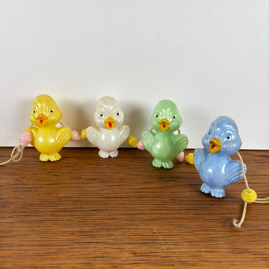 Vintage wagenspanner kuikens