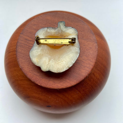 Vintage broche appel paars