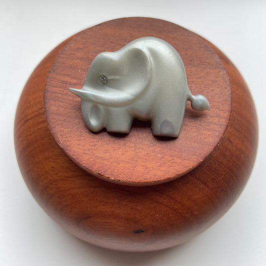 Vintage broche grijze olifant