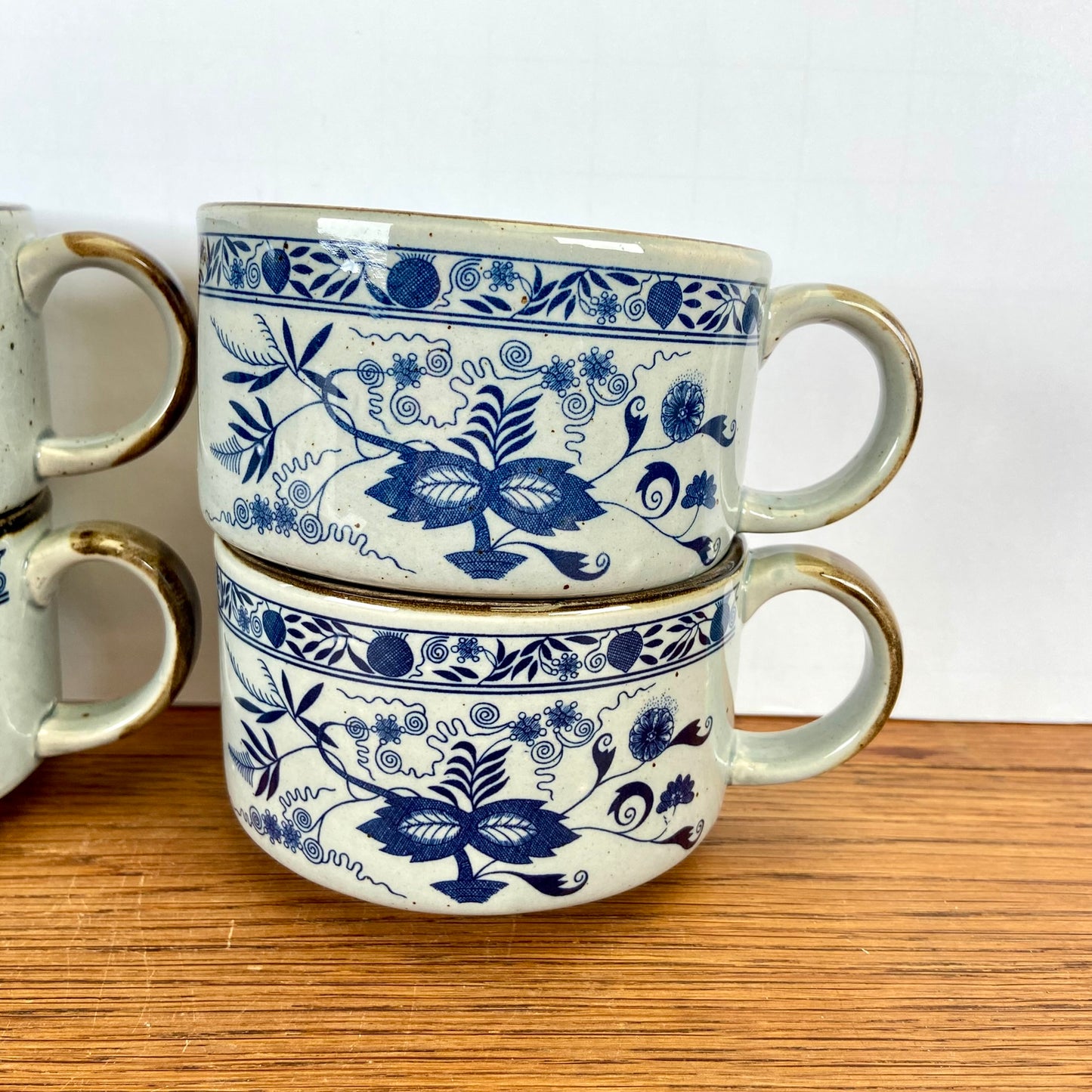 4 vintage soepkomen blauw