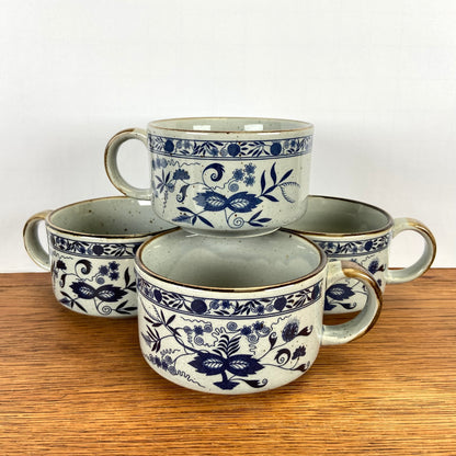 4 vintage soepkomen blauw