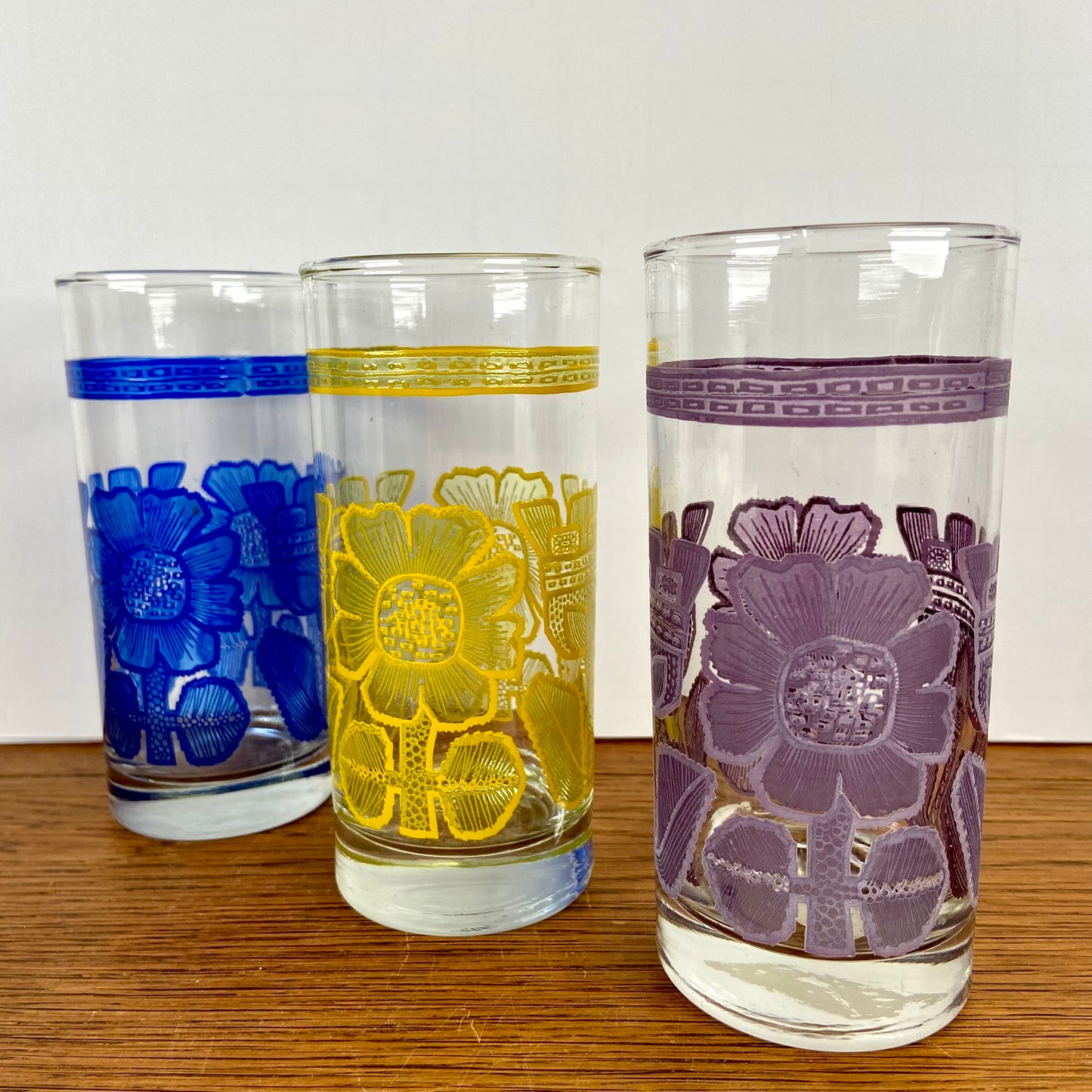 3 vintage glazen