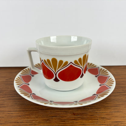 Vintage kop en schotel rood