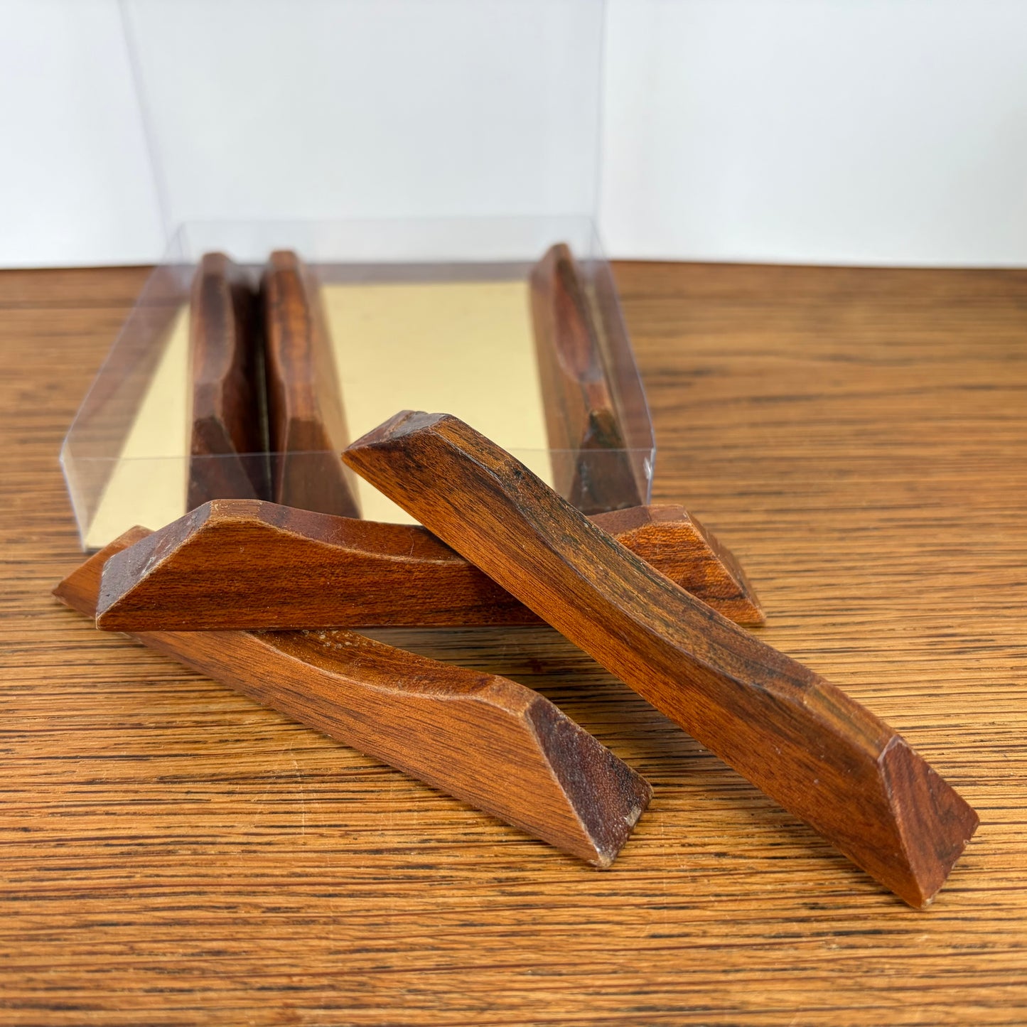 Vintage houten messenleggers