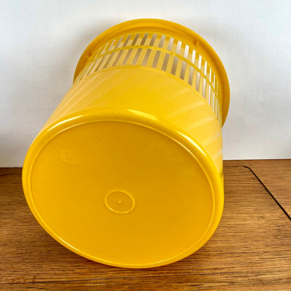 Vintage plastic prullenbak geel