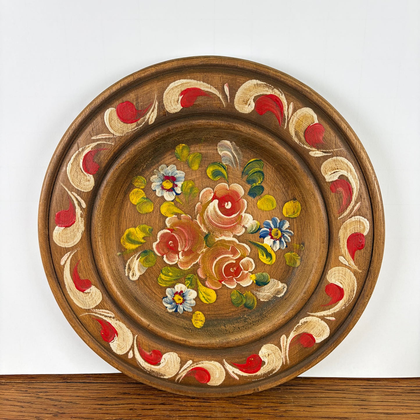 Vintage houten wandbord rood