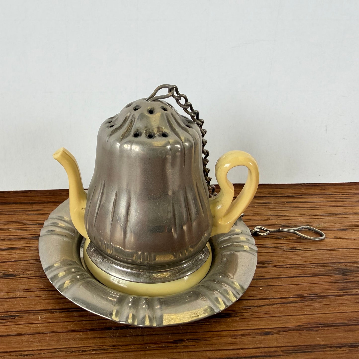 Vintage theezeefje theepot