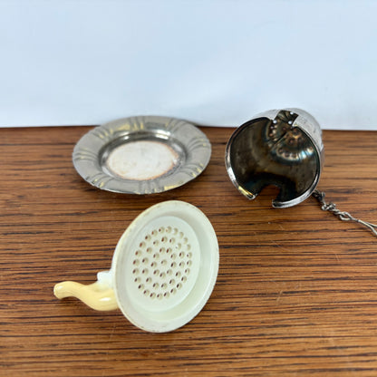 Vintage theezeefje theepot