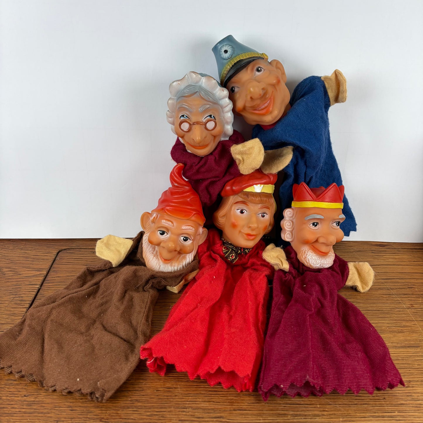 vintage poppenkast poppen