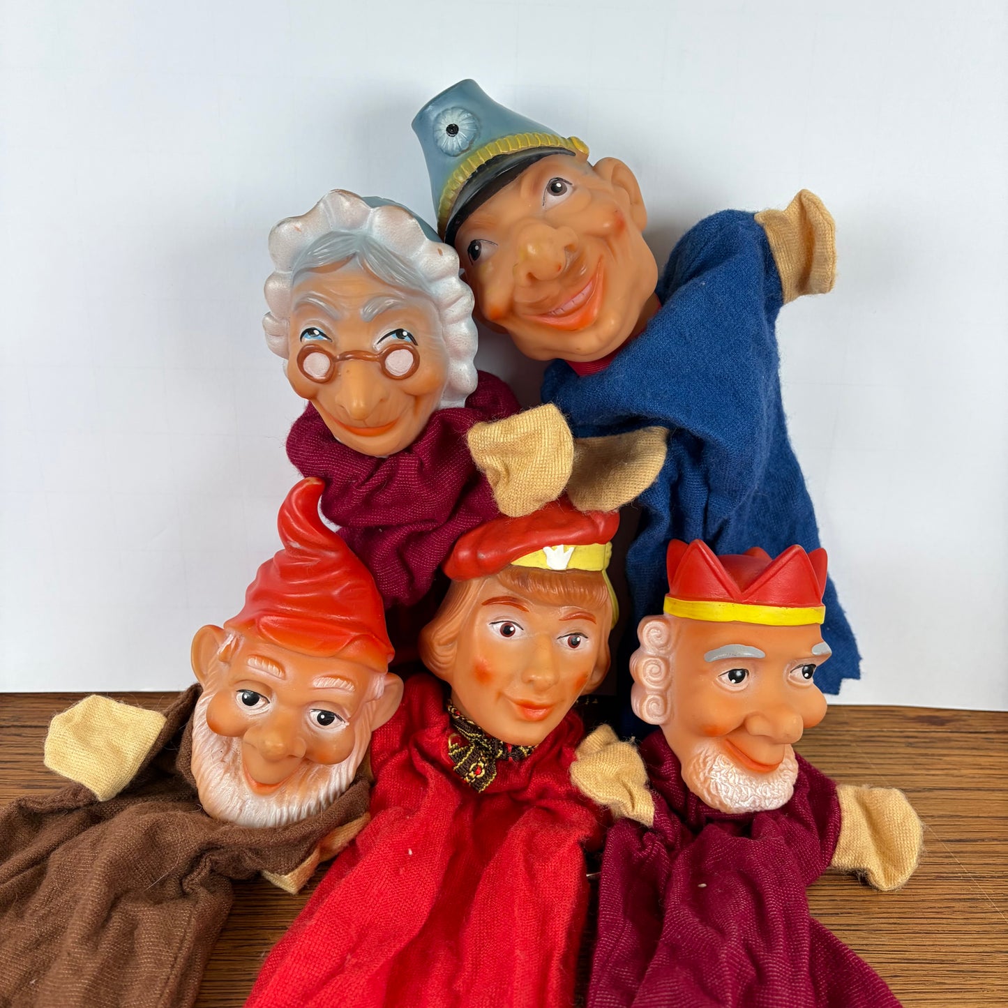 vintage poppenkast poppen