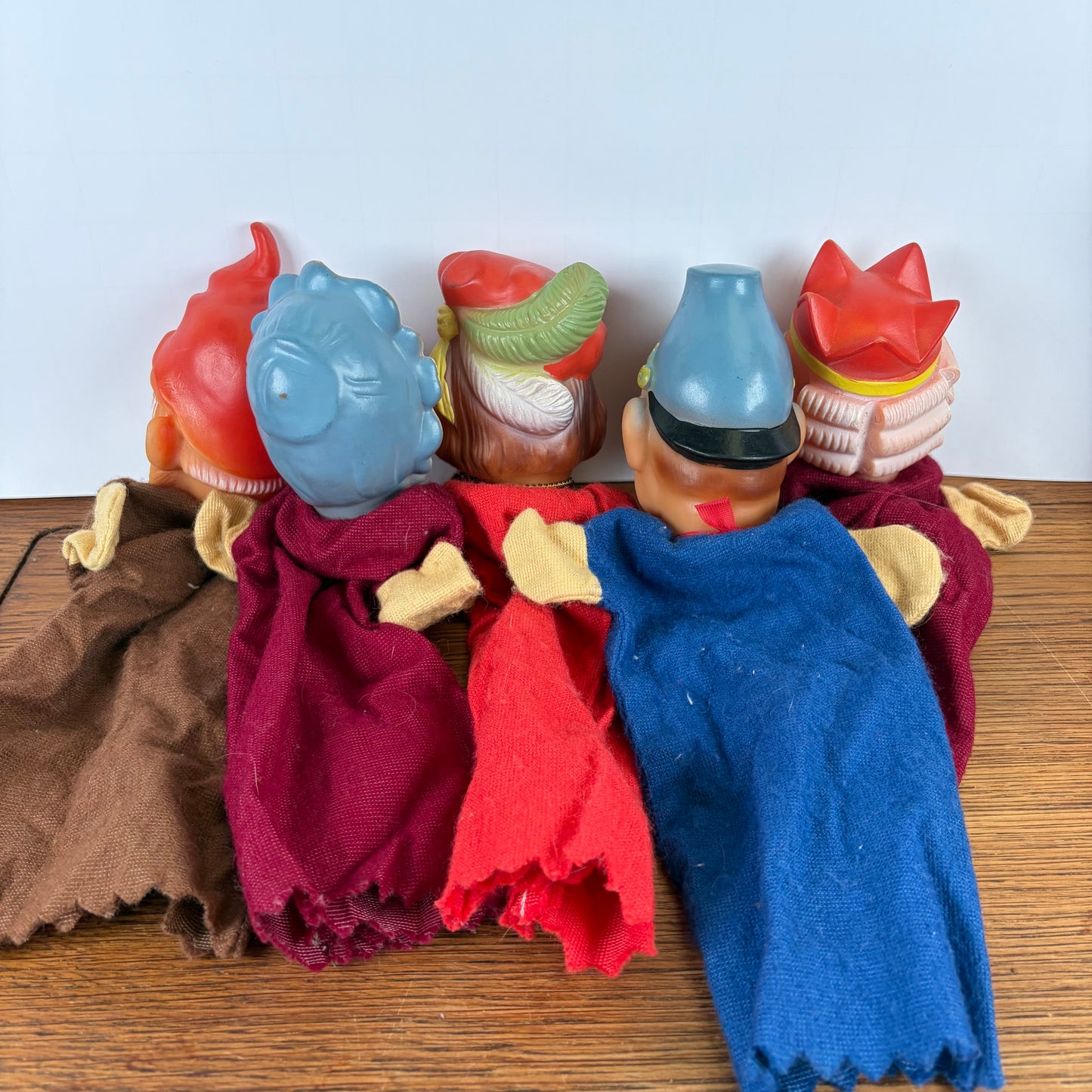 vintage poppenkast poppen