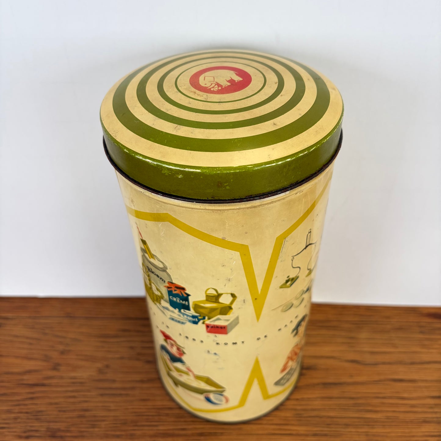 Vintage beschuitbus Hille