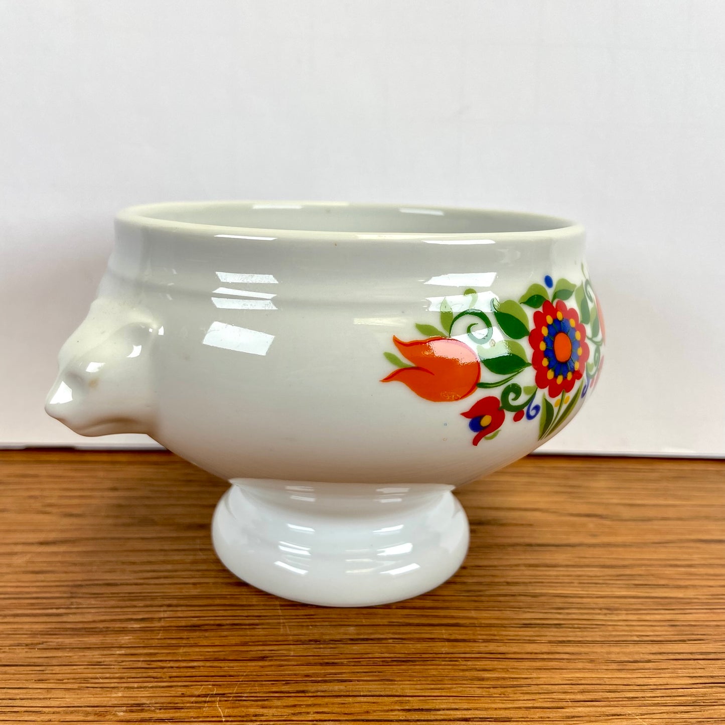 Vintage leeuwenkop soepkom