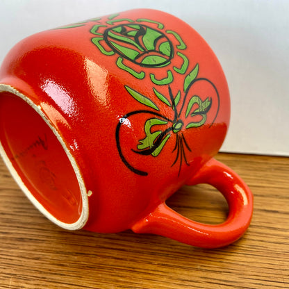 Vintage rode soepkom