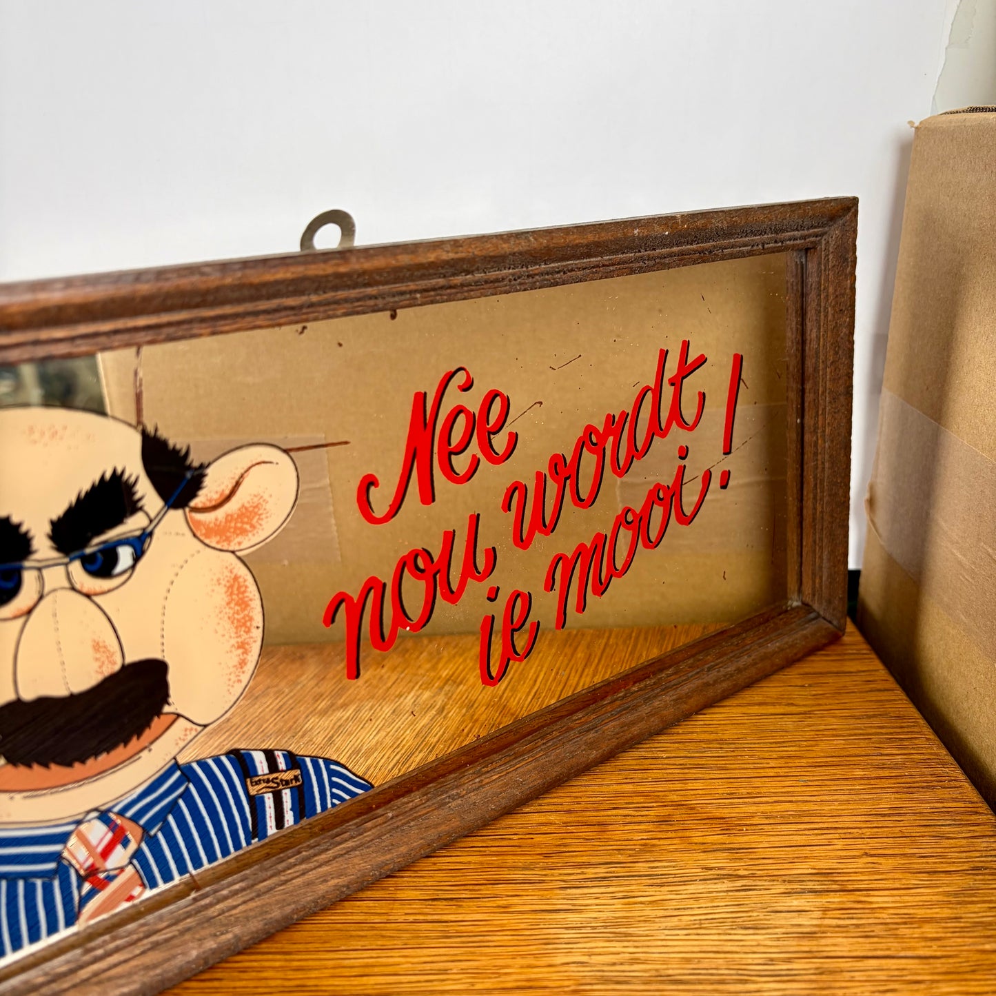 Vintage spiegel met Ome Joop