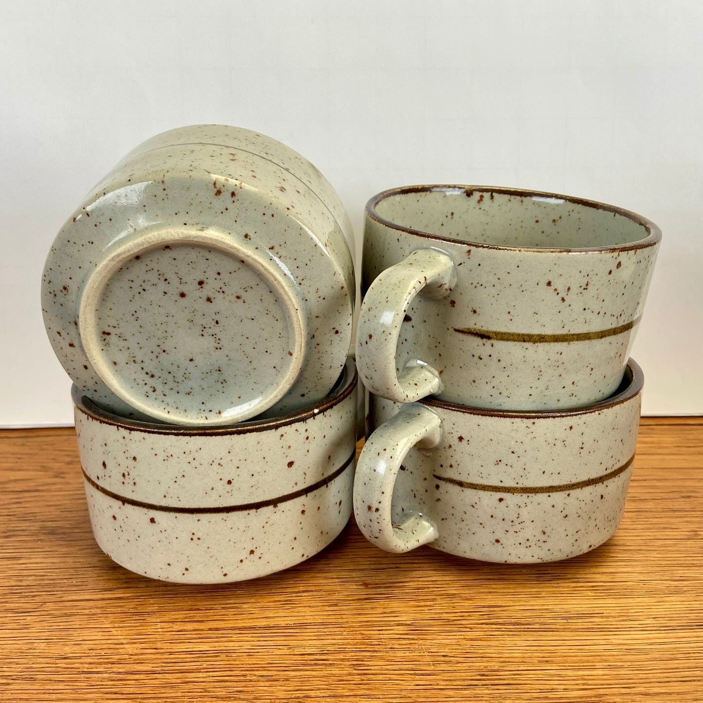 Set van 4 vintage soepkommen