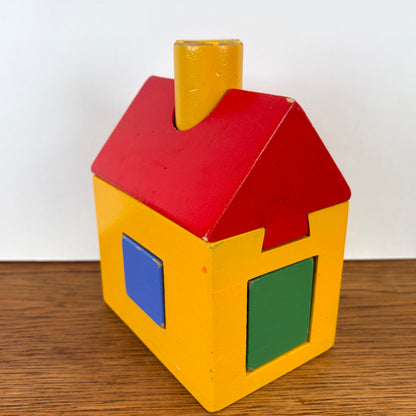 Houten blokken puzzel huisje