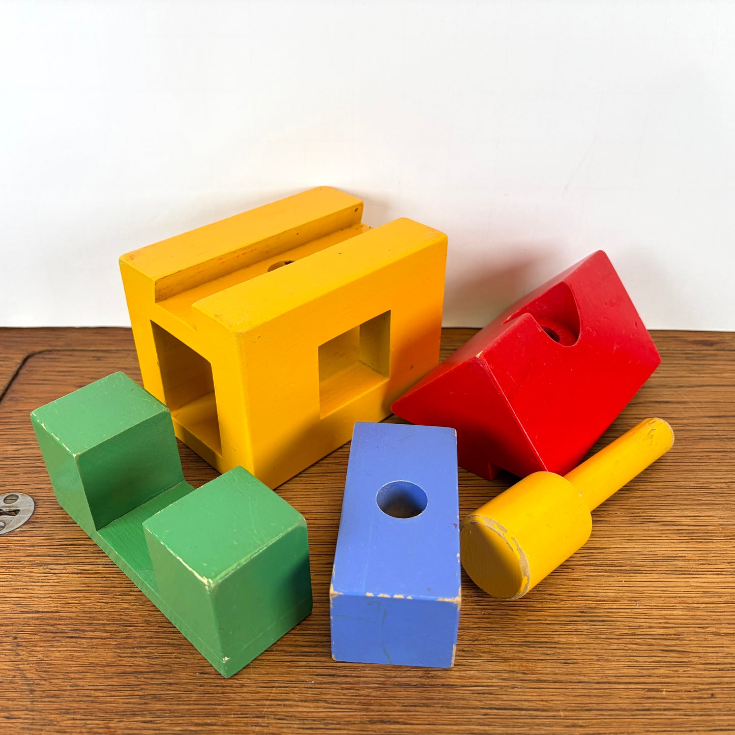 Houten blokken puzzel huisje