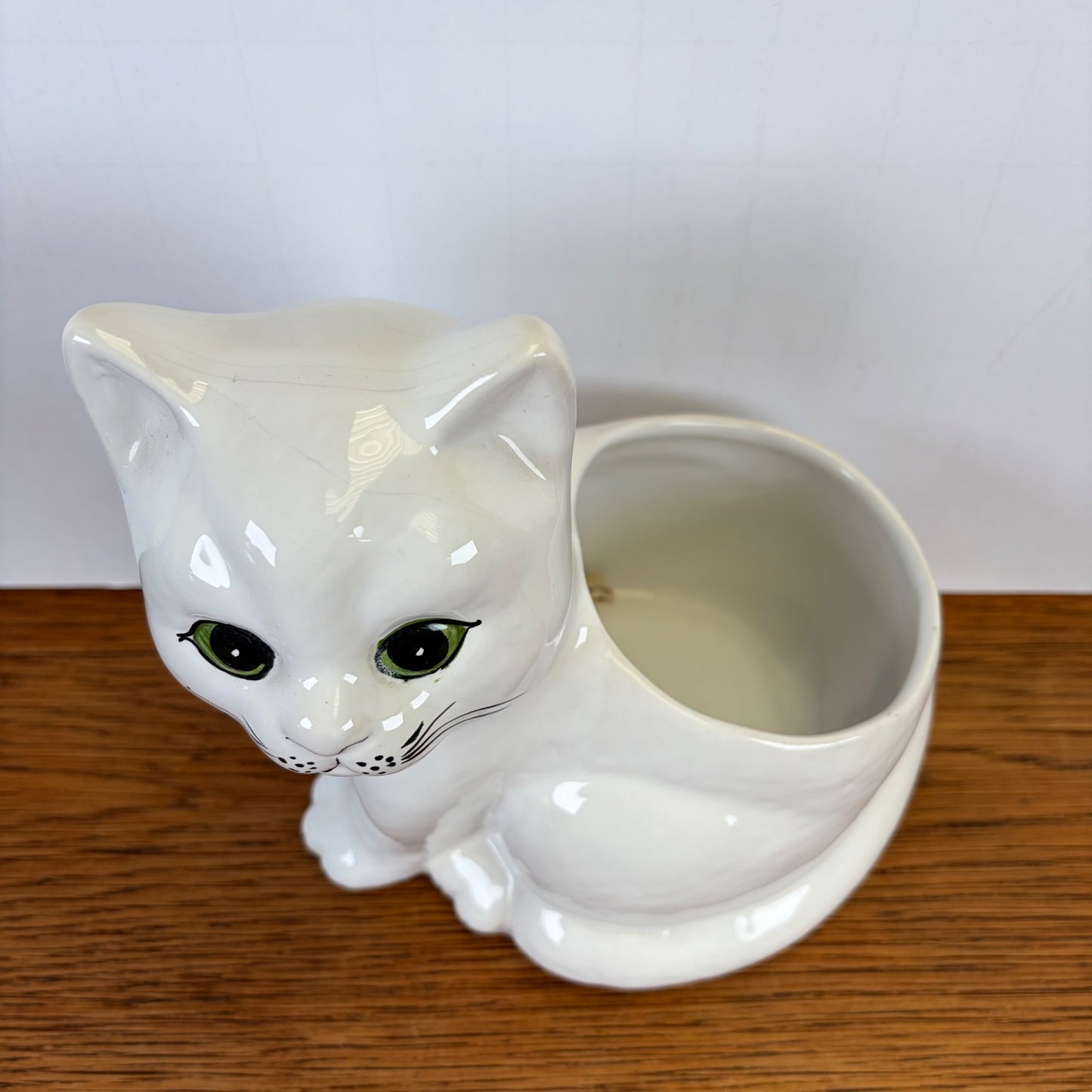 Vintage witte bloempot kat