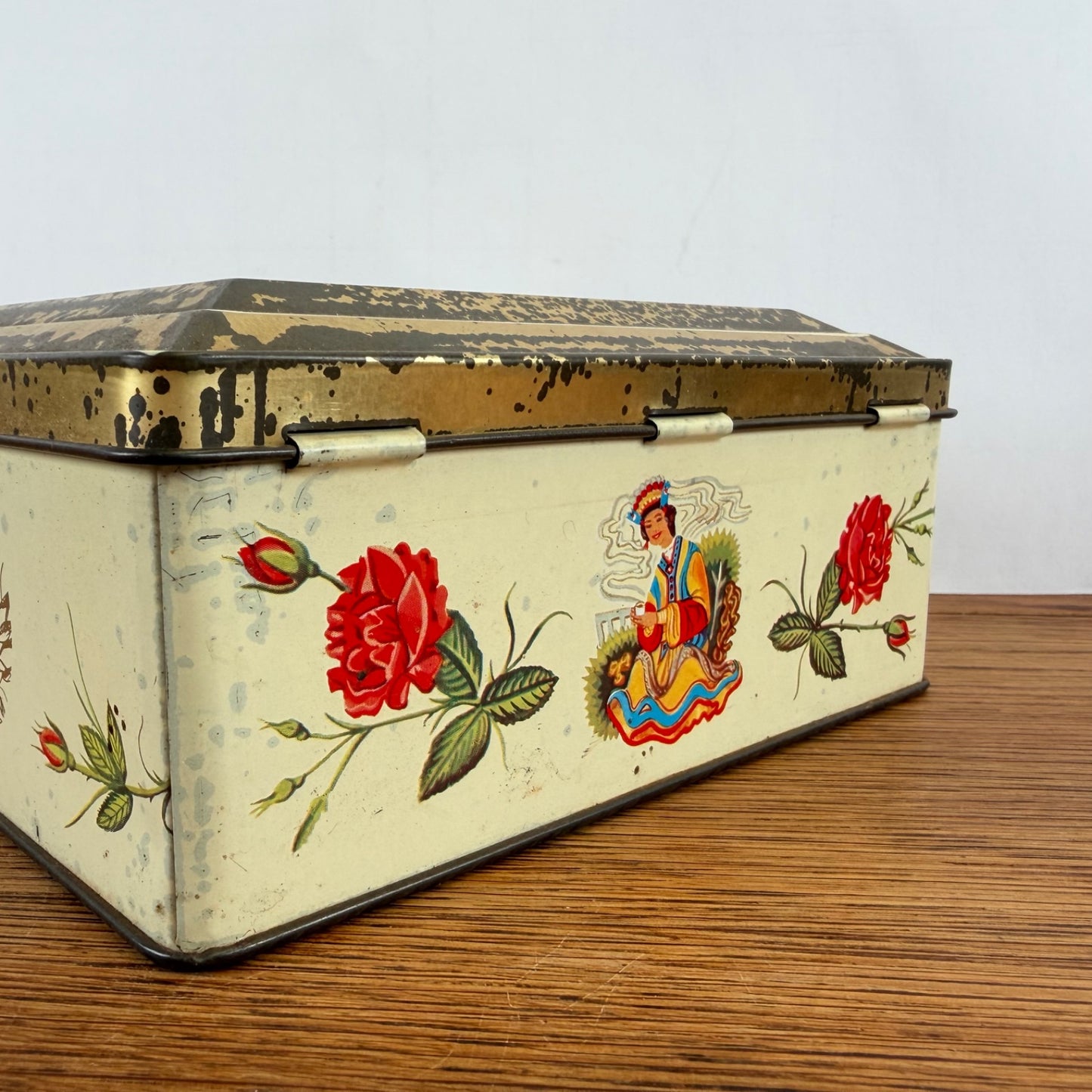 Vintage Niemeijer thee blik vogel en roosjes