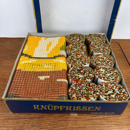 Vintage knoopkussen pakket paddenstoel 40x40 cm