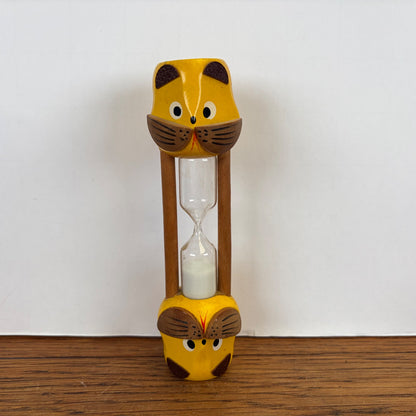 Vintage houten zandloper hondje geel