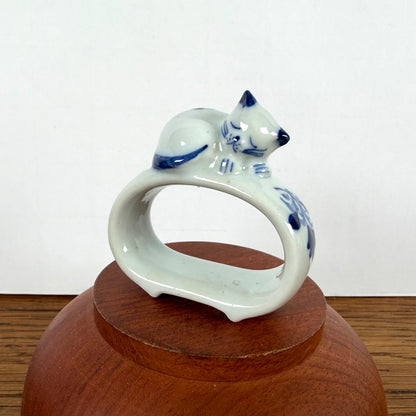 Vintage porseleinen servetring kat blauw wit