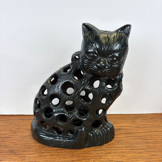 Vintage gietijzeren kat