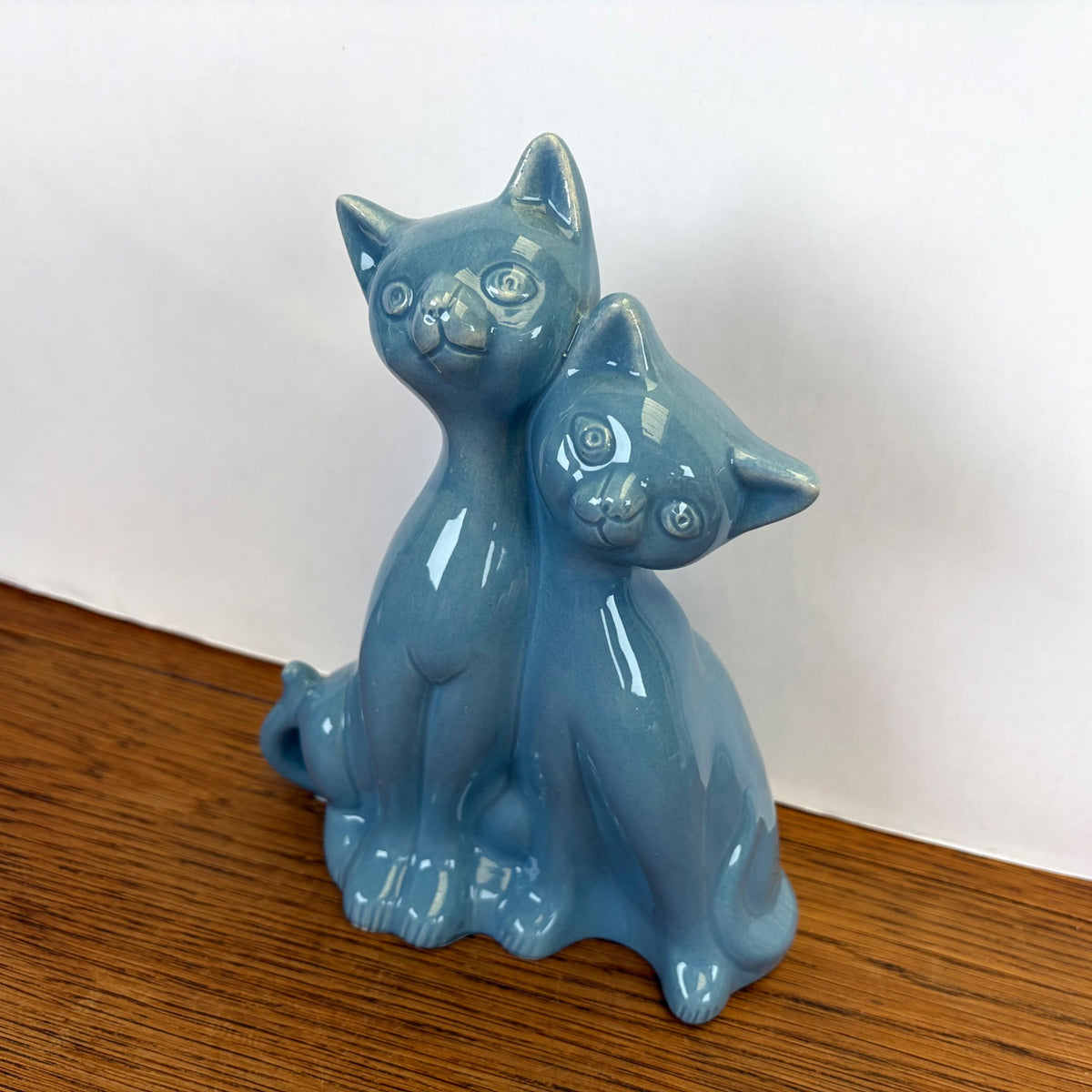 Vintage keramiek kattenbeeld blauw