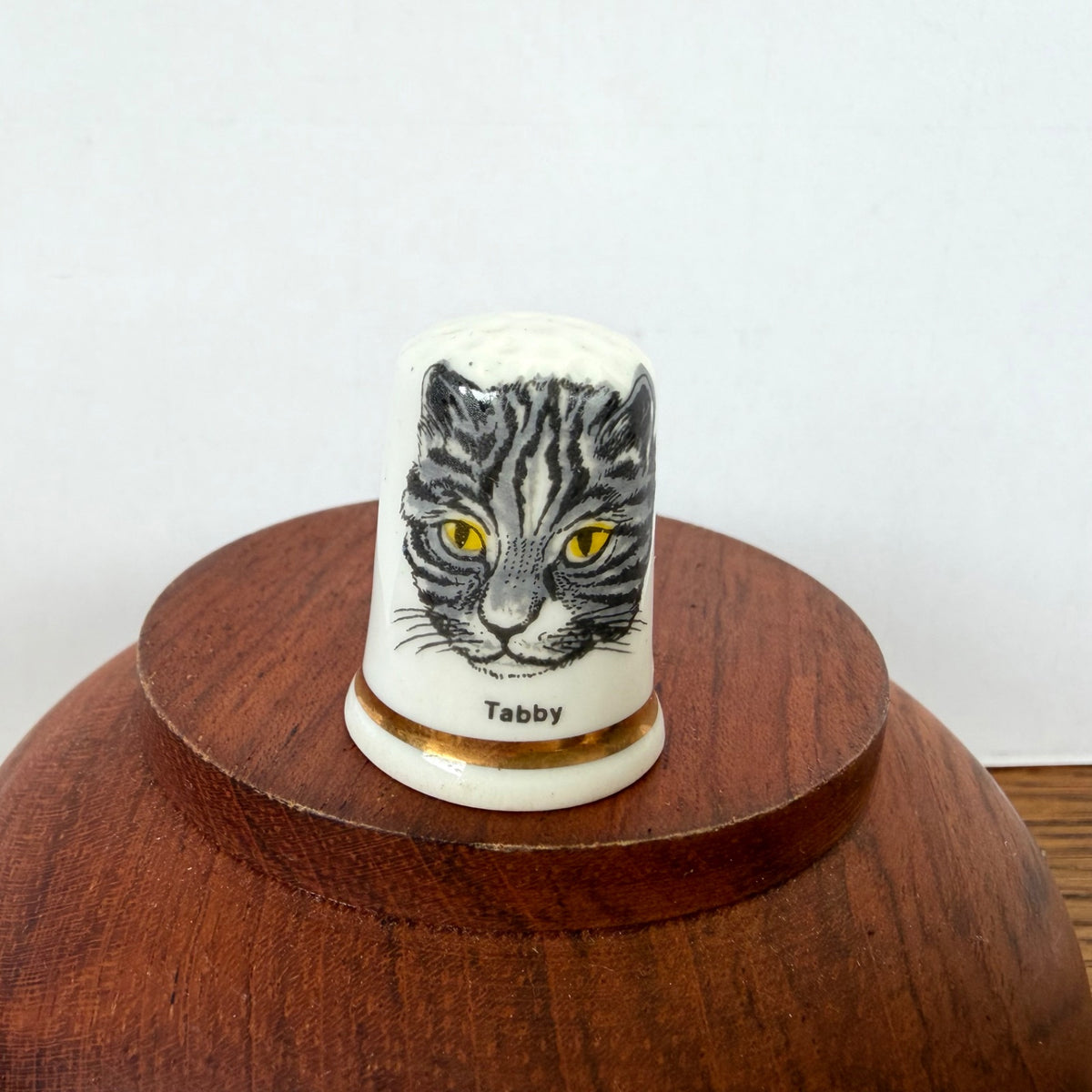 Vintage vingerhoedje Tabby kat