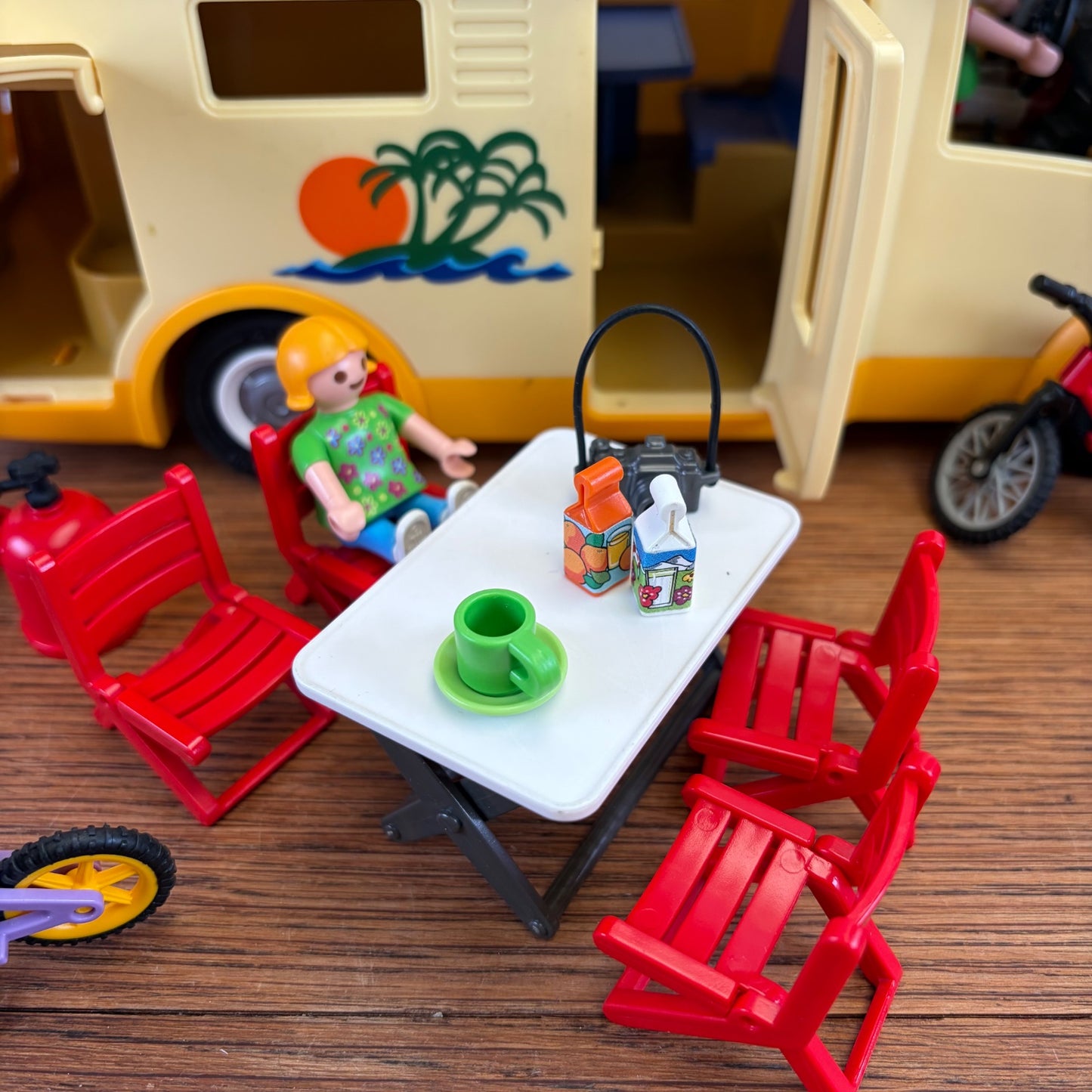 Playmobil camper 2005 met accessoires