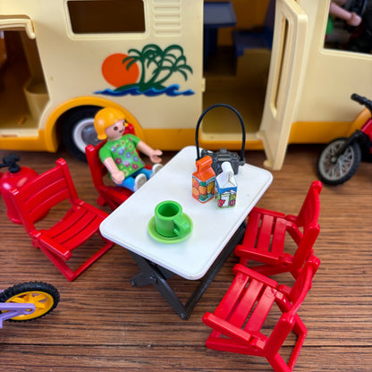Playmobil camper 2005 met accessoires