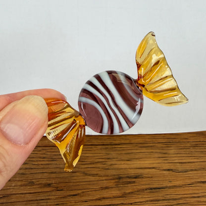 Vintage glazen snoepje Murano stijl bruin paars gestreept