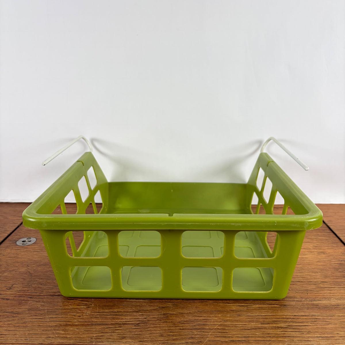 Vintage groen plastic hangmandje kast jaren 70