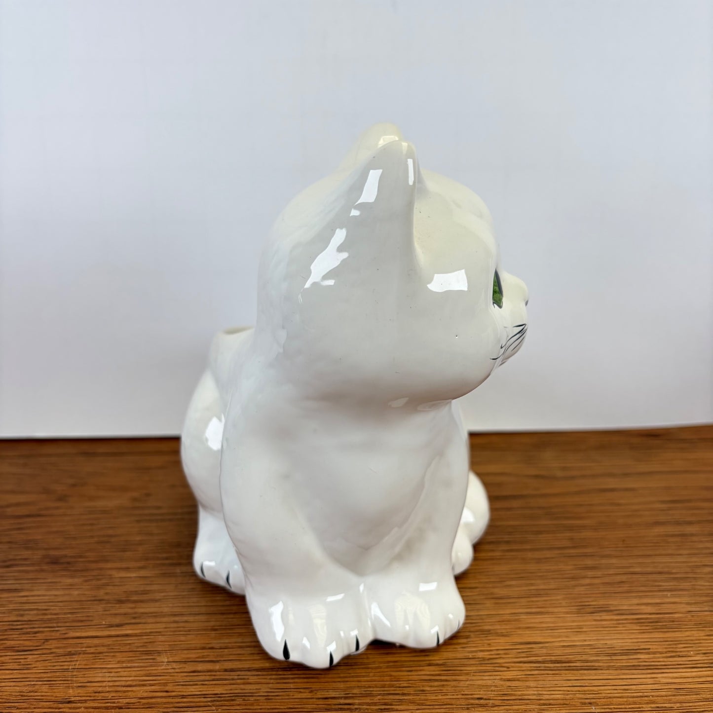 Vintage witte bloempot kat