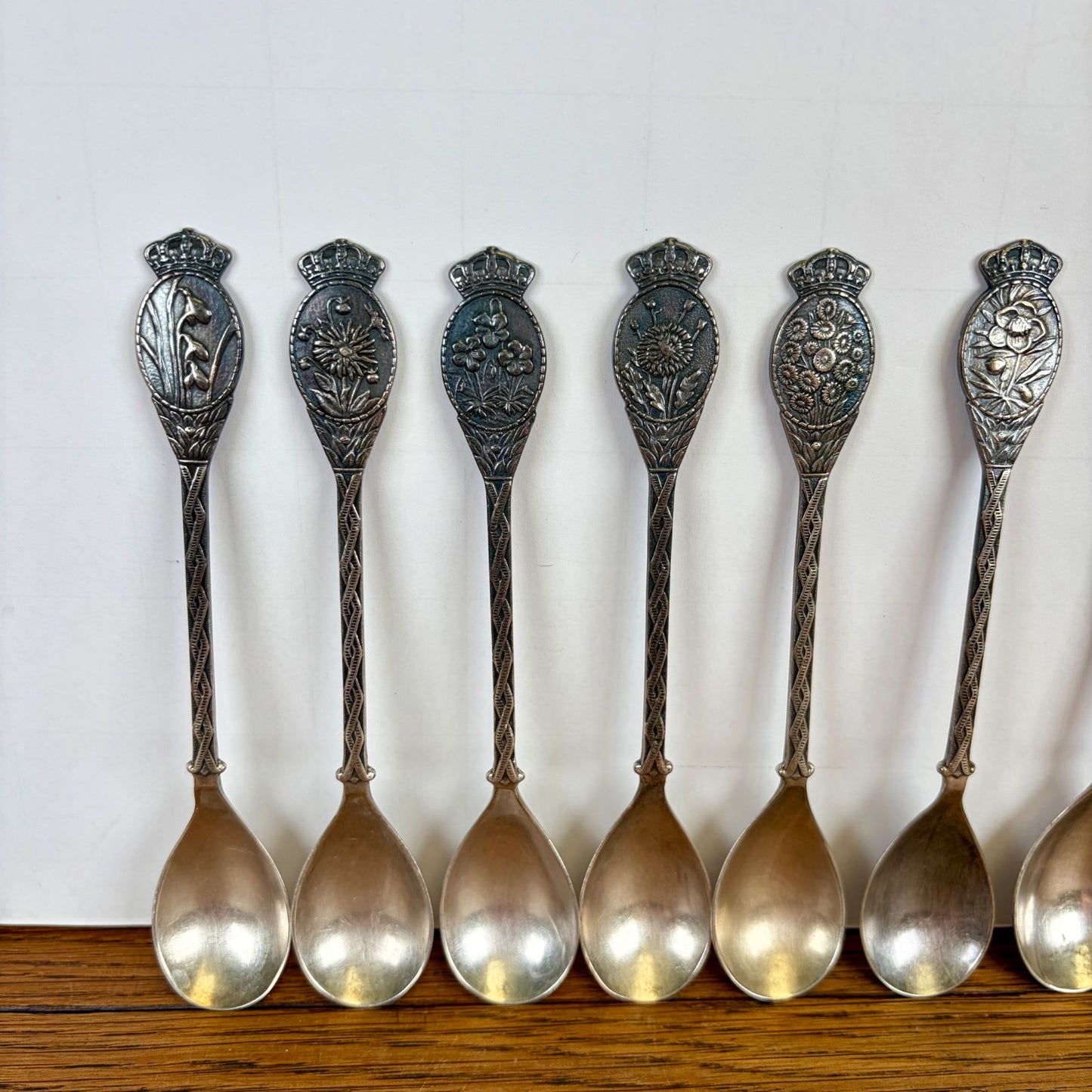 Vintage set van 9 koffielepeltjes bloemen